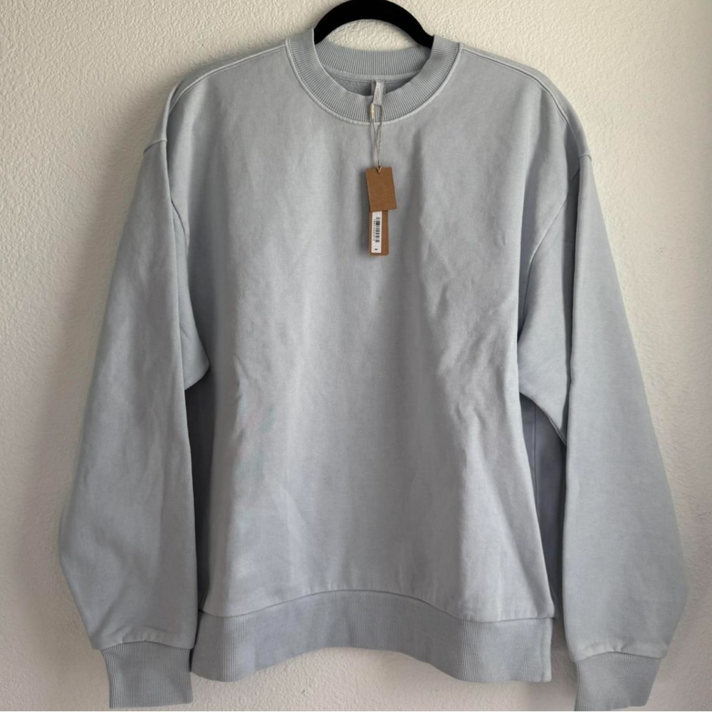 SKIMS Boyfriend Fleece Crew Neck in Zen Blue (Size S NWT)